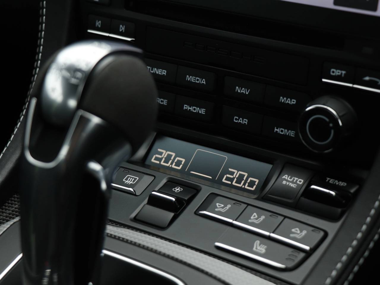 718 (982) CAYMAN GT4 PDK (9) image 18