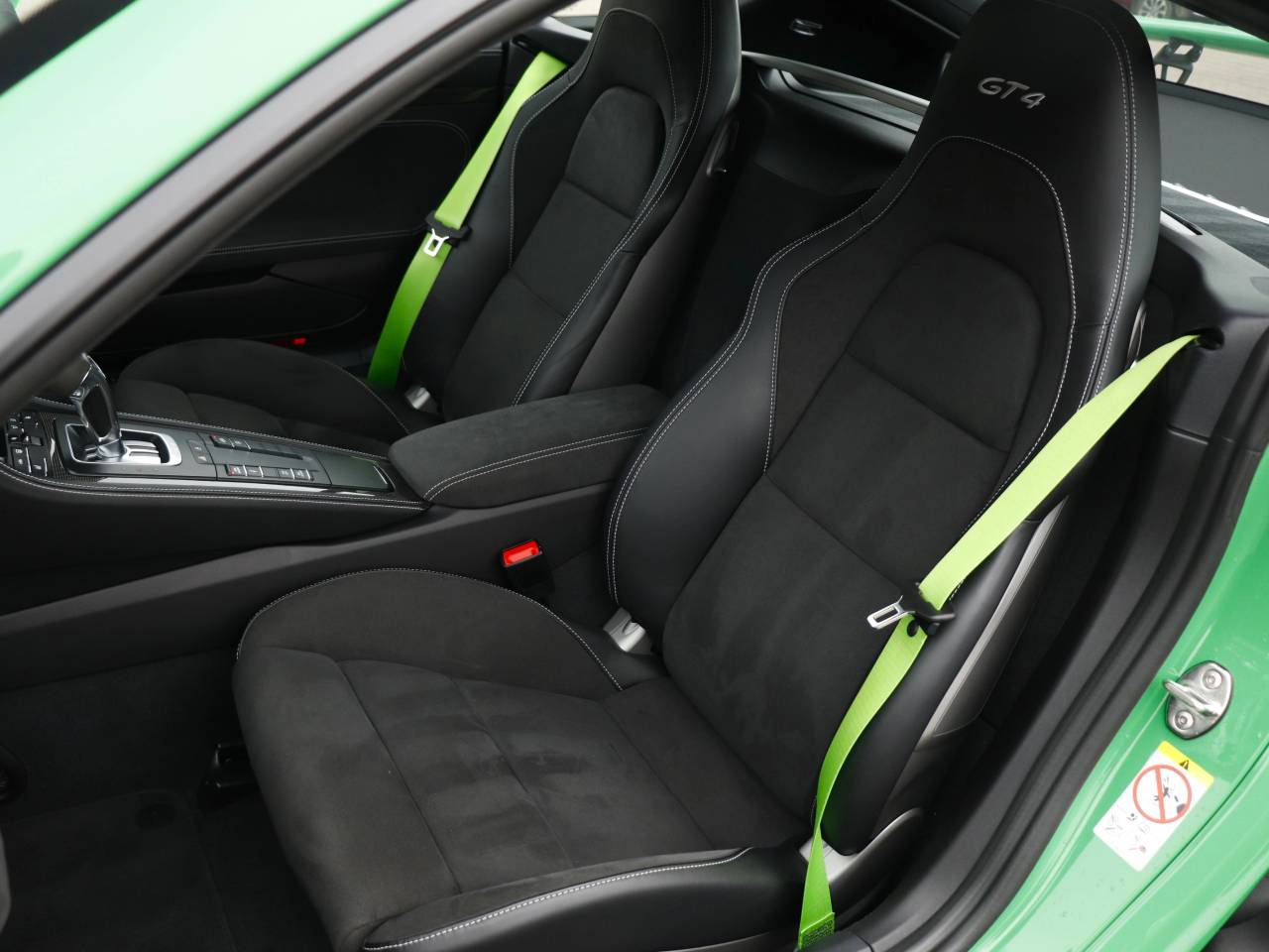 718 (982) CAYMAN GT4 PDK (9) image 25