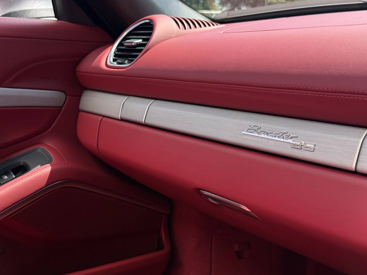 718 (982) BOXSTER 25 YEARS (2) image 39