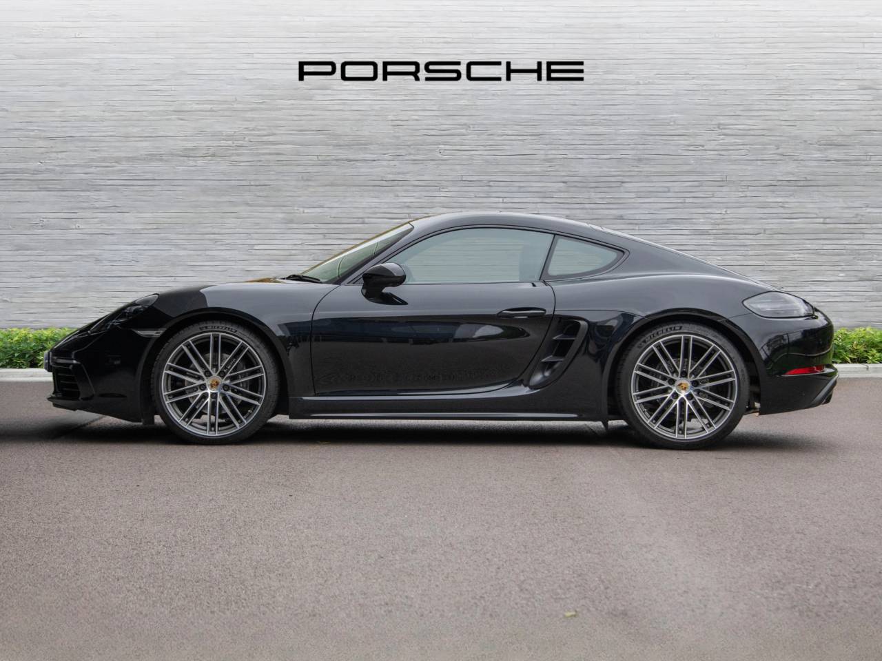 718 (982) CAYMAN (7) image 02