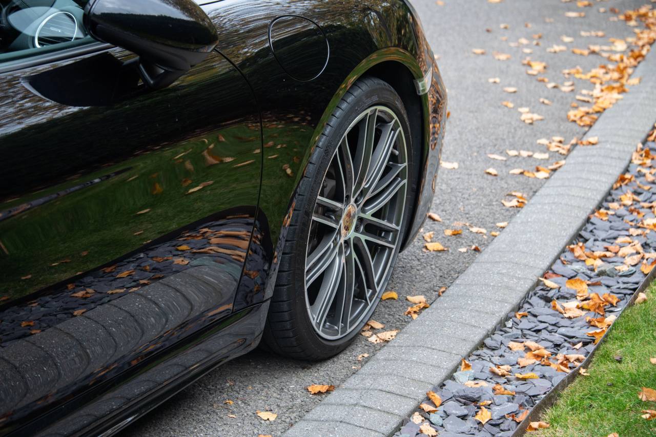 718 (982) CAYMAN (7) image 28