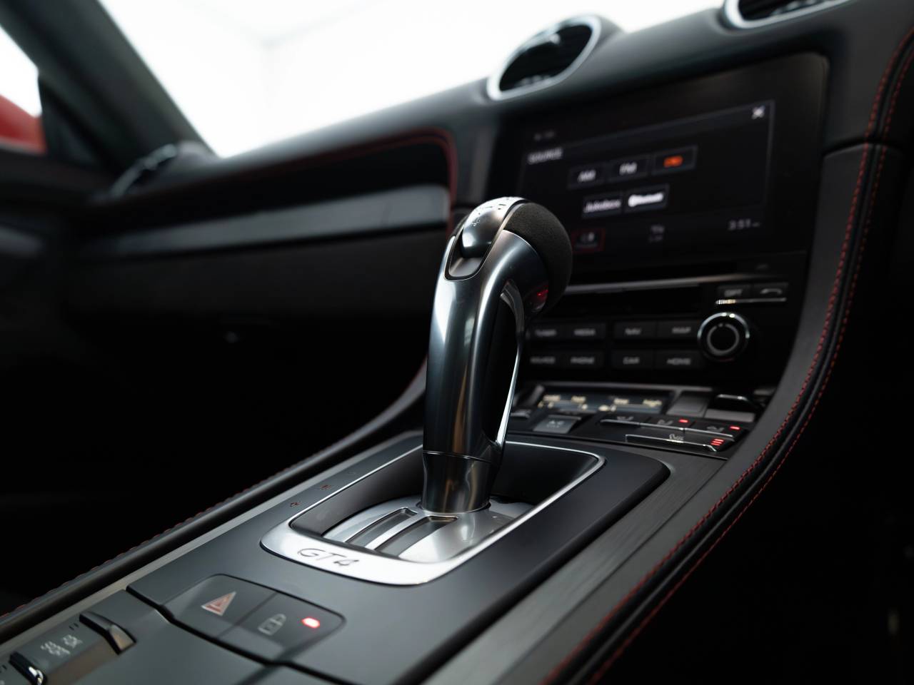 718 (982) CAYMAN GT4 PDK (9) image 24