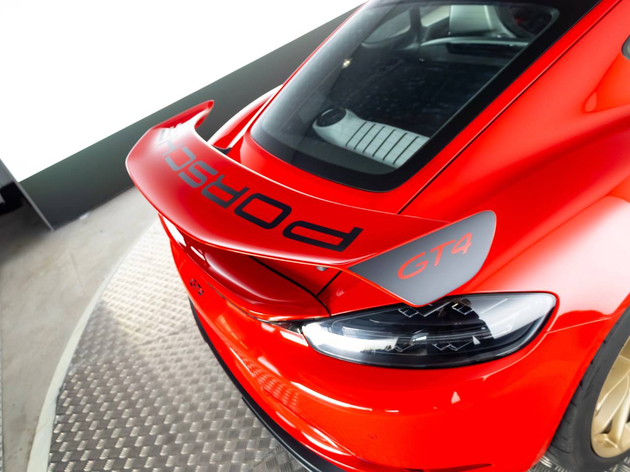 718 (982) CAYMAN GT4 PDK (9) image 12