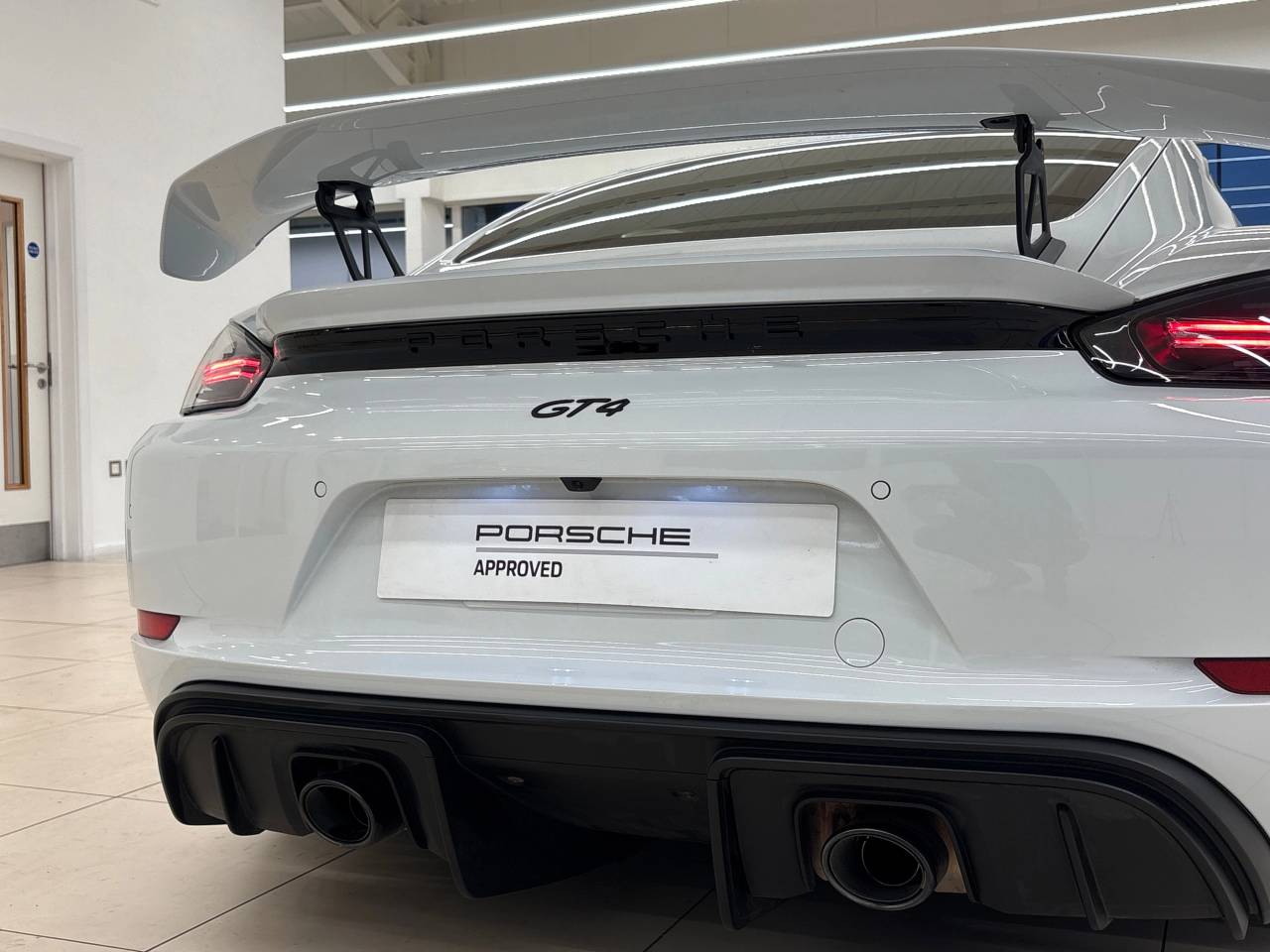 718 (982) CAYMAN GT4 image 54