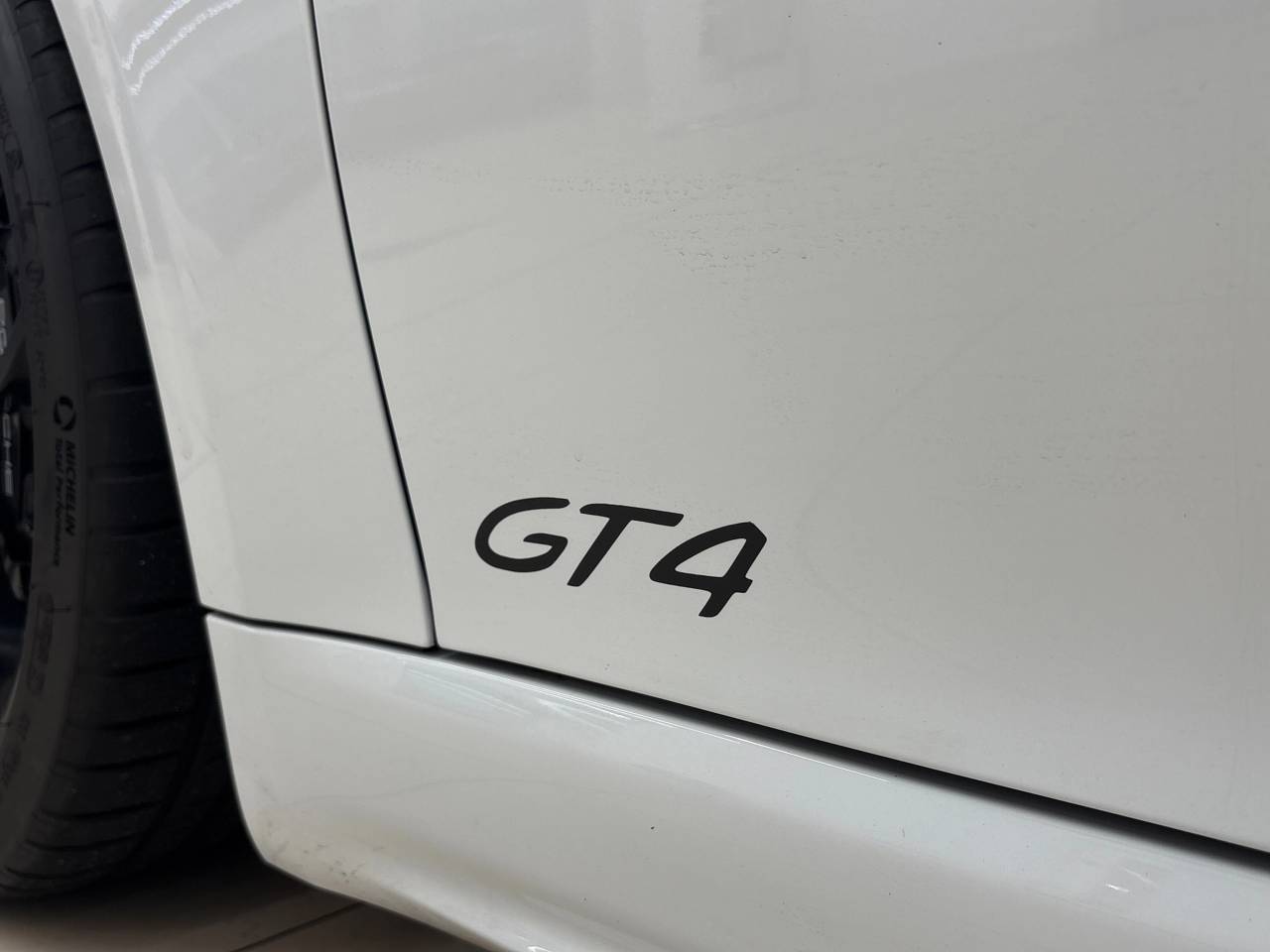 718 (982) CAYMAN GT4 image 52