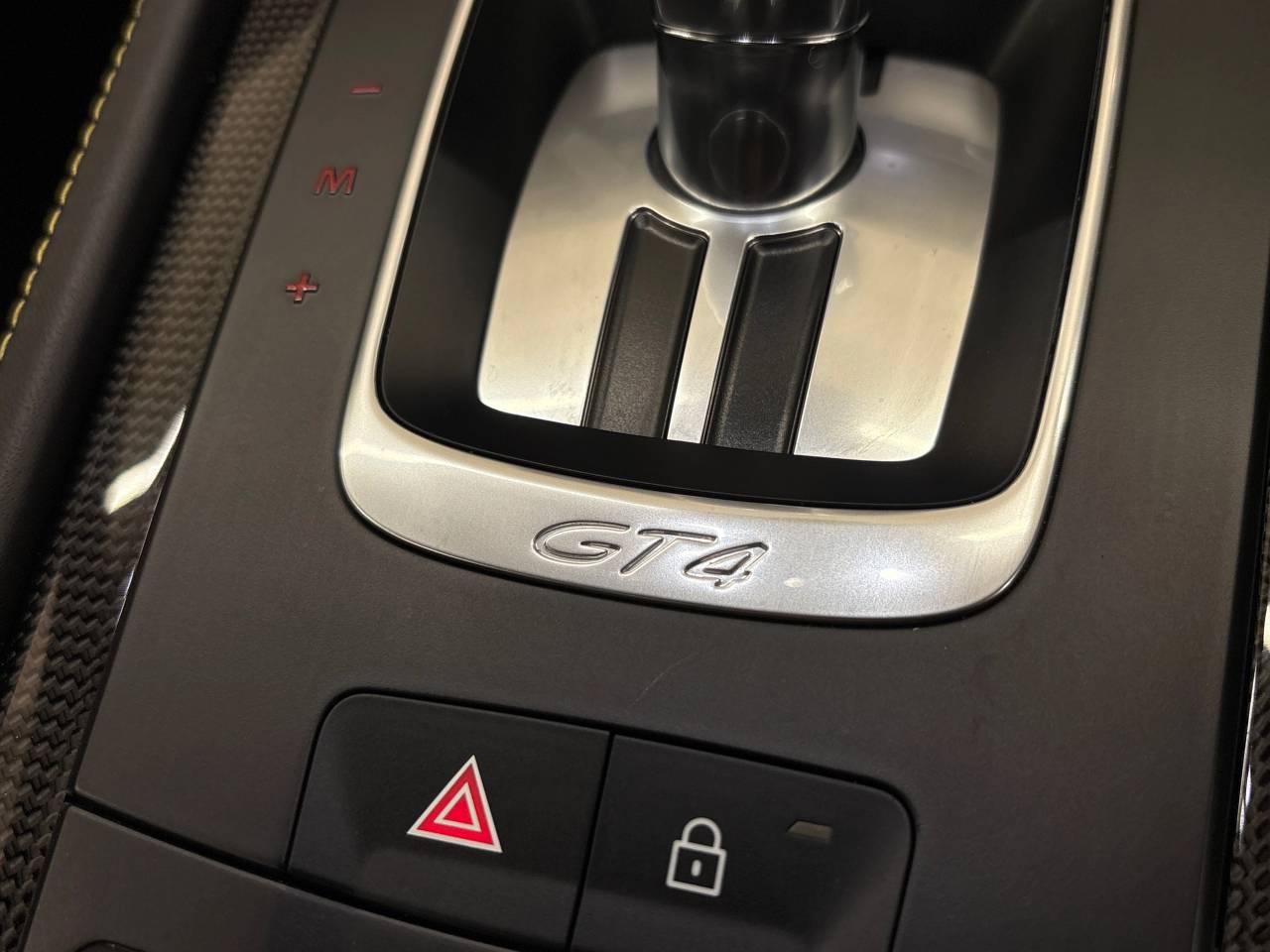 718 (982) CAYMAN GT4 image 55