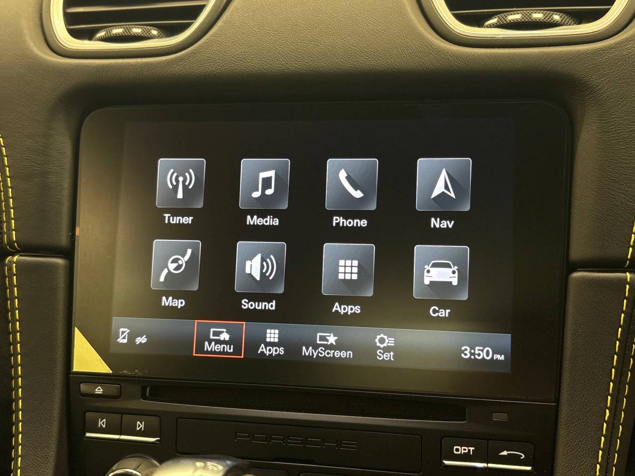 718 (982) CAYMAN GT4 image 33