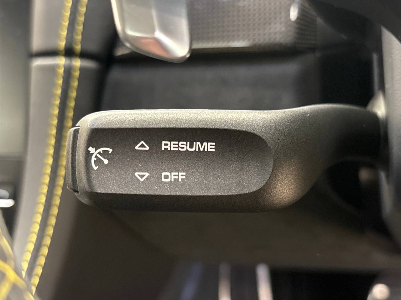 718 (982) CAYMAN GT4 image 37