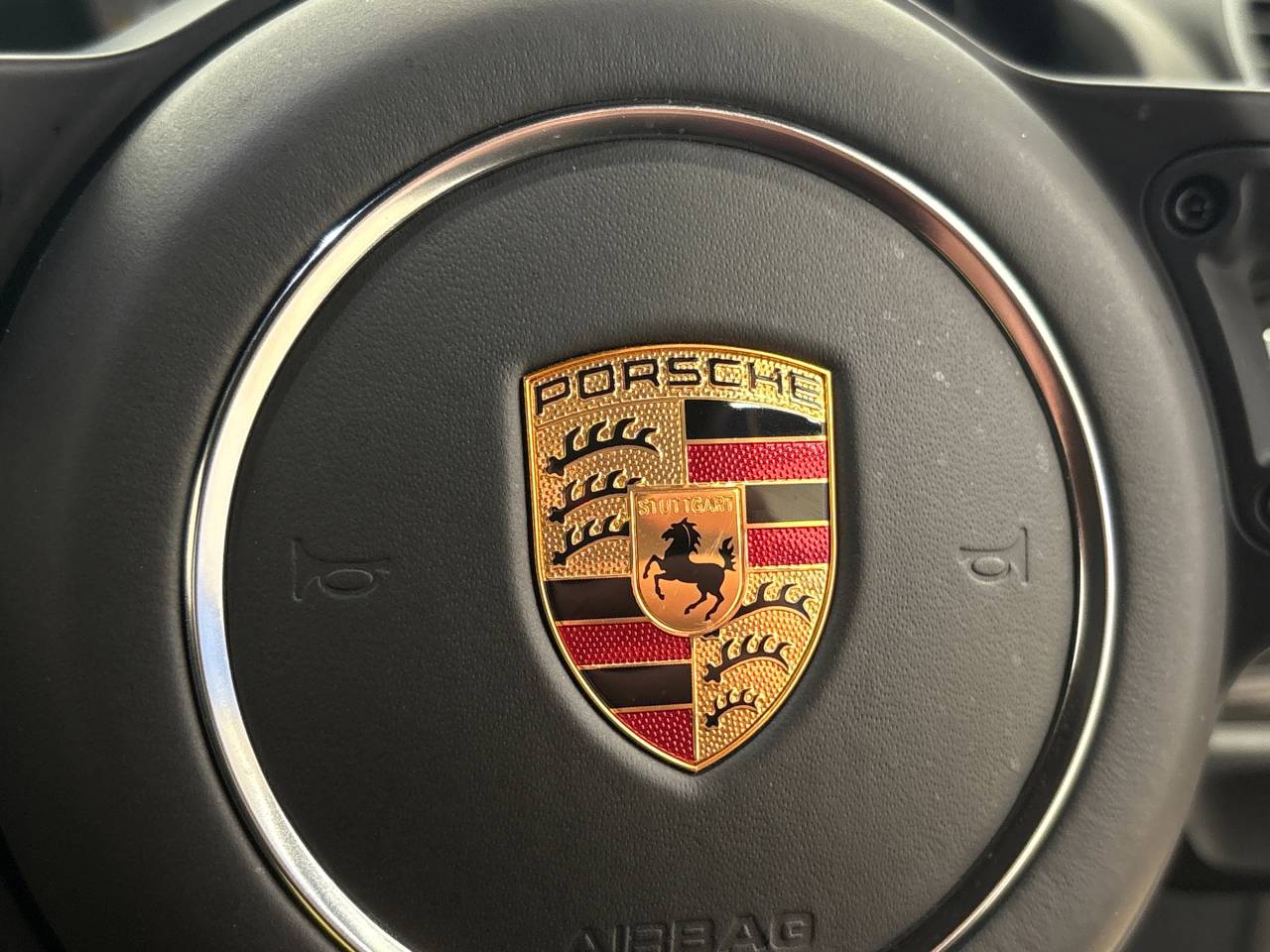 718 (982) CAYMAN GT4 image 40