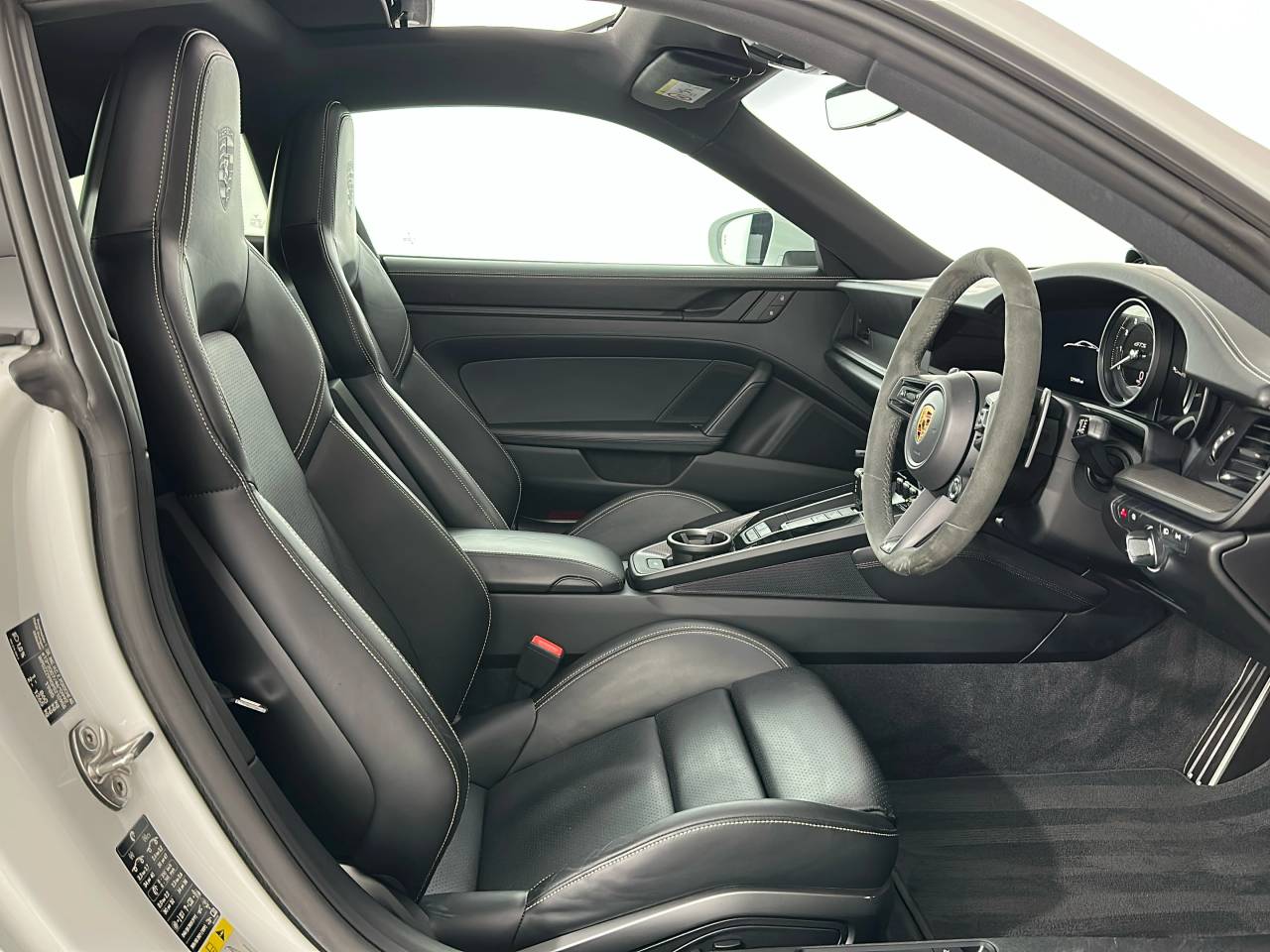 911 (992) CARRERA GTS PDK (36) image 20