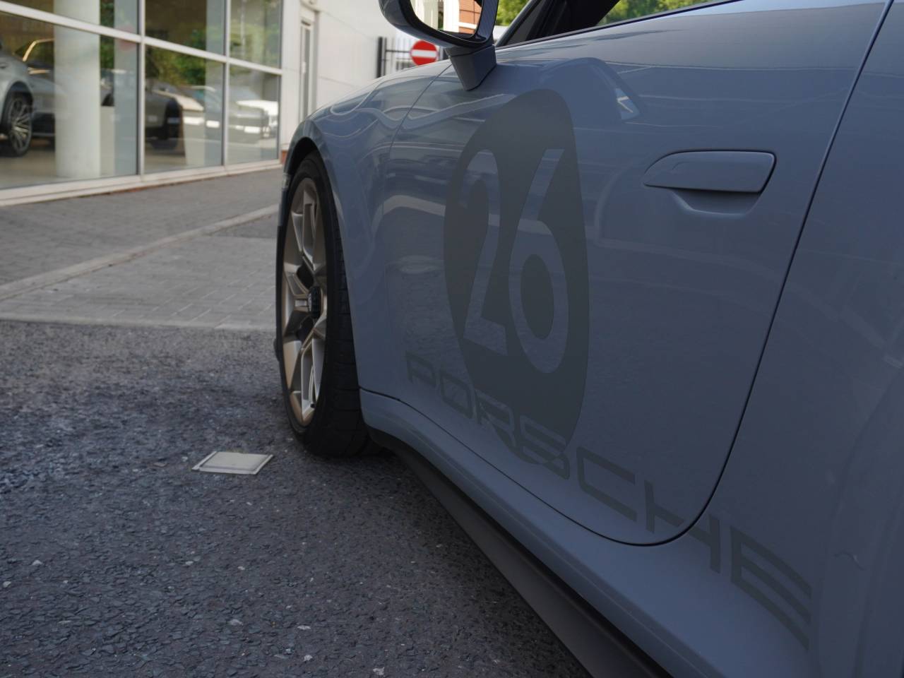911 (992) GT3 TOURING PDK (6) image 20