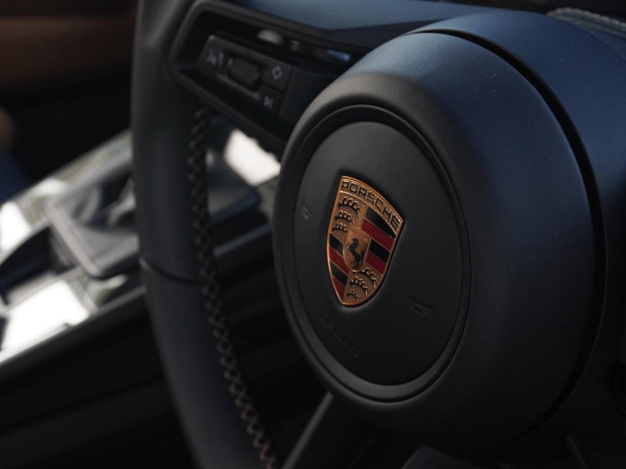 911 (992) GT3 TOURING PDK (6) image 48