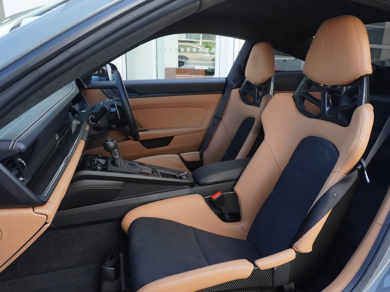 911 (992) GT3 TOURING PDK (6) image 30