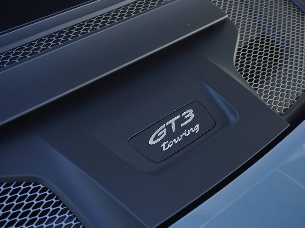 911 (992) GT3 TOURING PDK (6) image 09