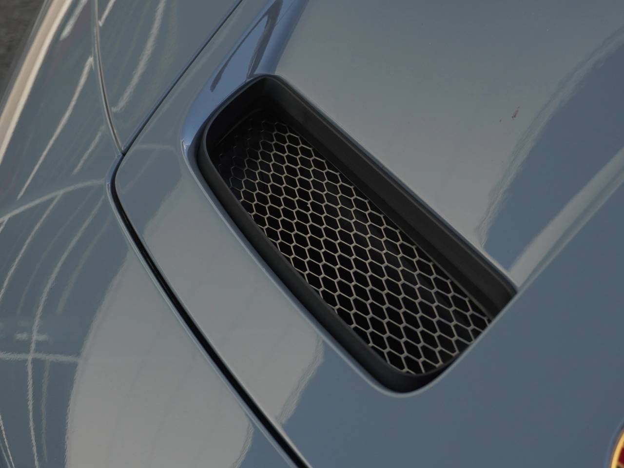 911 (992) GT3 TOURING PDK (6) image 22