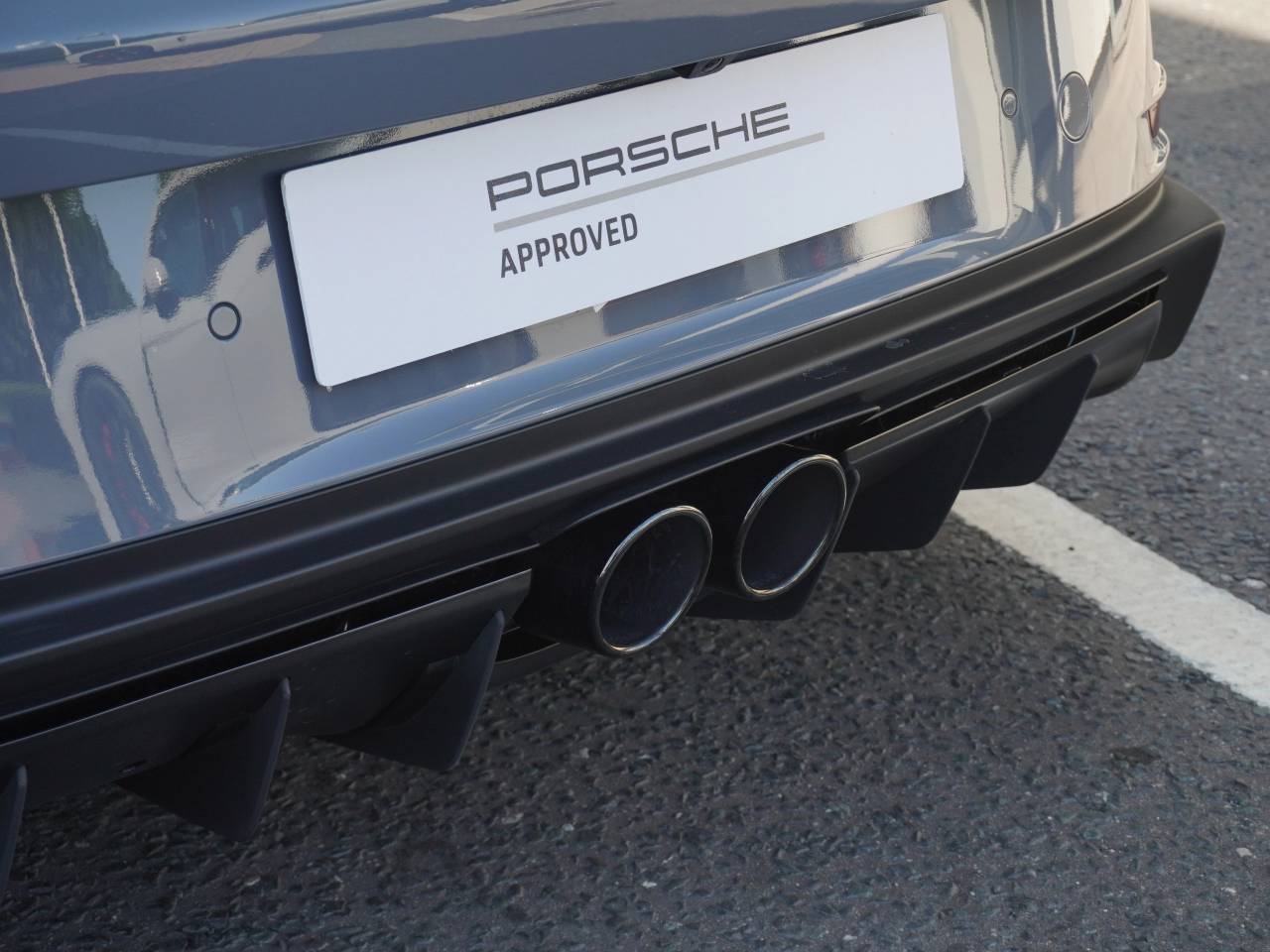 911 (992) GT3 TOURING PDK (6) image 21