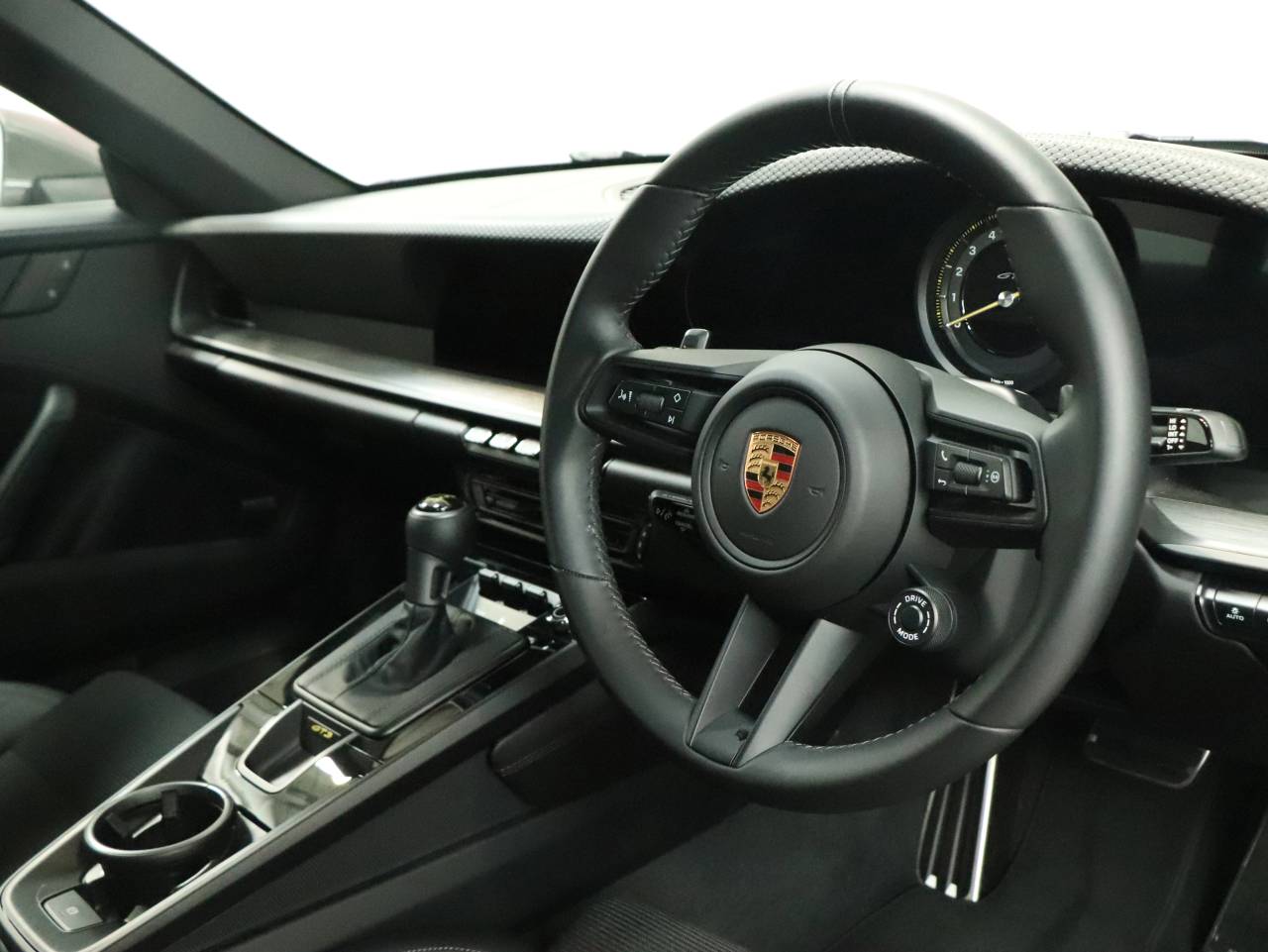 911 (992) GT3 TOURING PDK (6) image 04