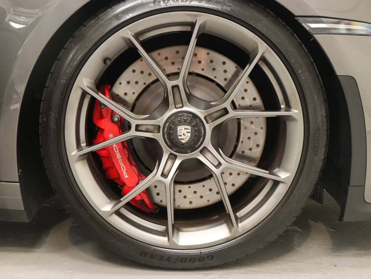 911 (992) GT3 TOURING PDK (6) image 09