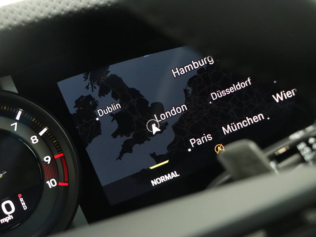911 (992) GT3 TOURING PDK (6) image 20