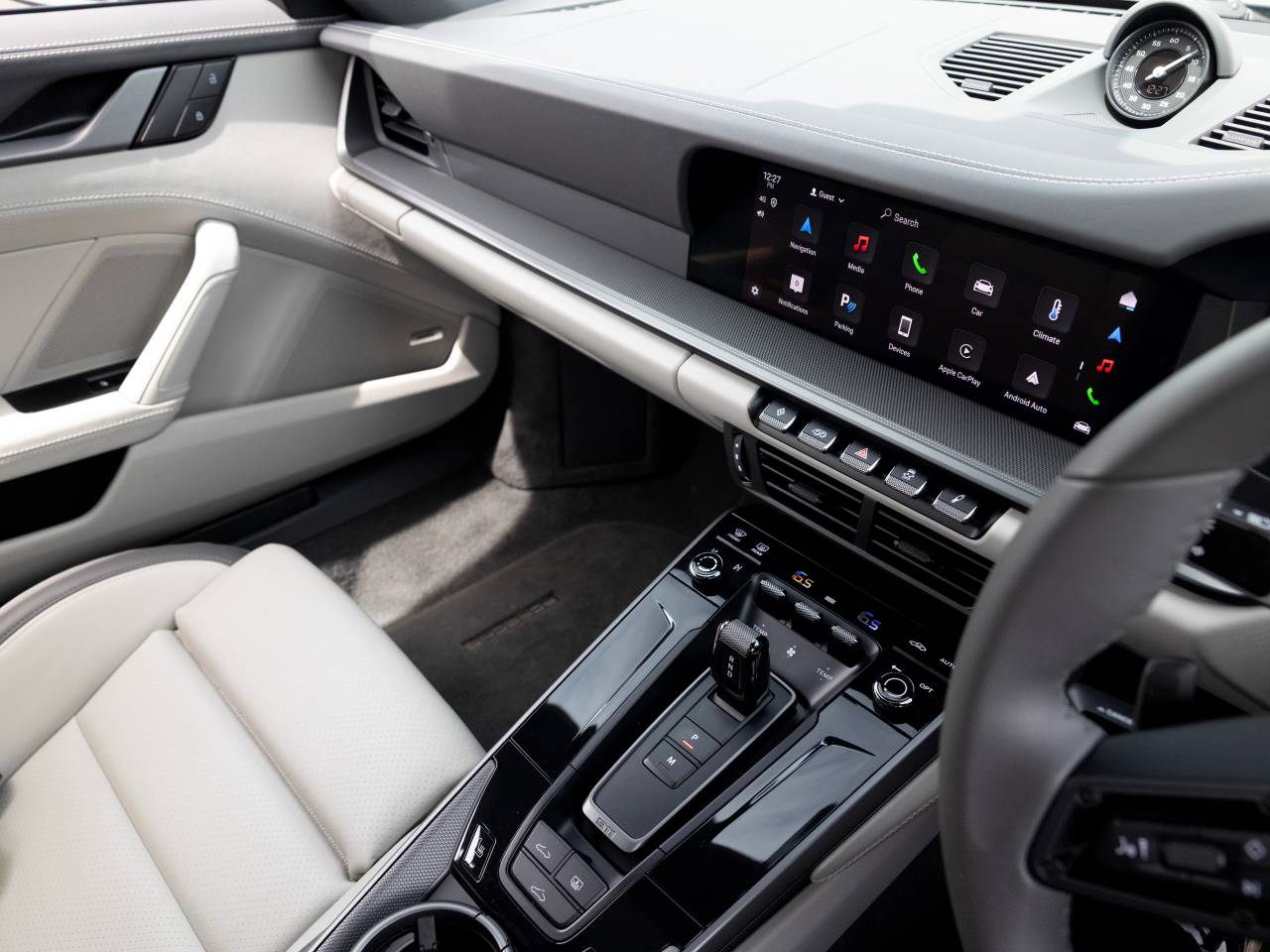 911 (992) CARRERA PDK (16) image 69