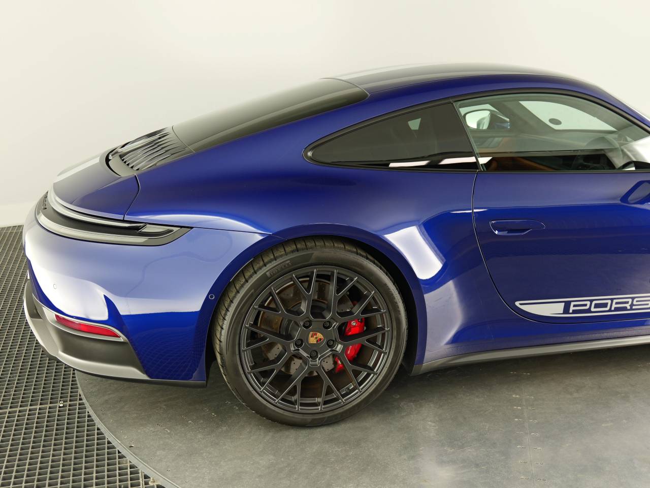 911 (992) CARRERA GTS PDK (15) image 18