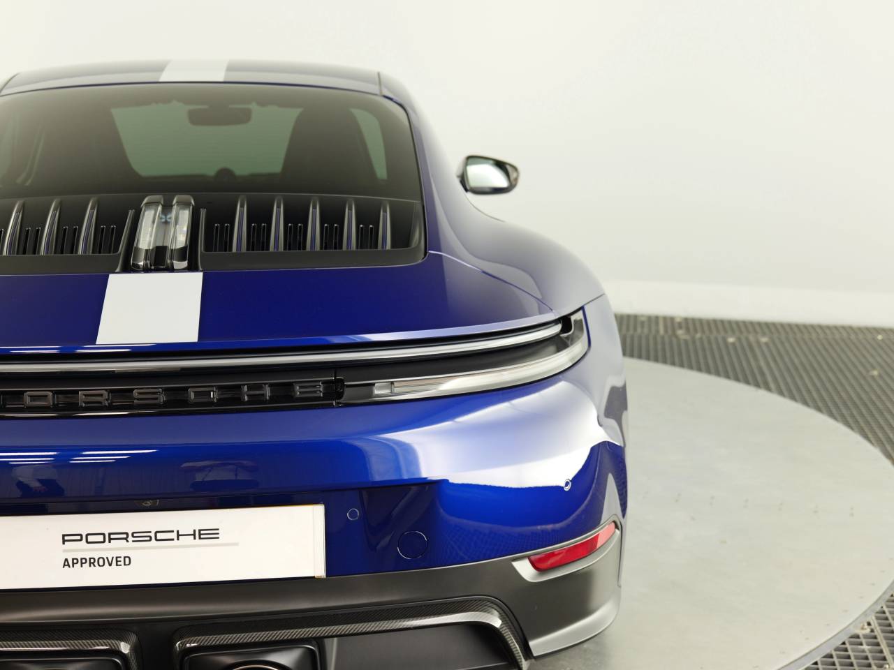 911 (992) CARRERA GTS PDK (15) image 16