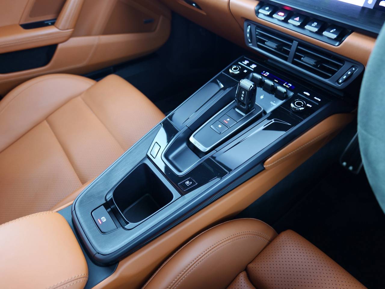 911 (992) CARRERA GTS PDK (15) image 36