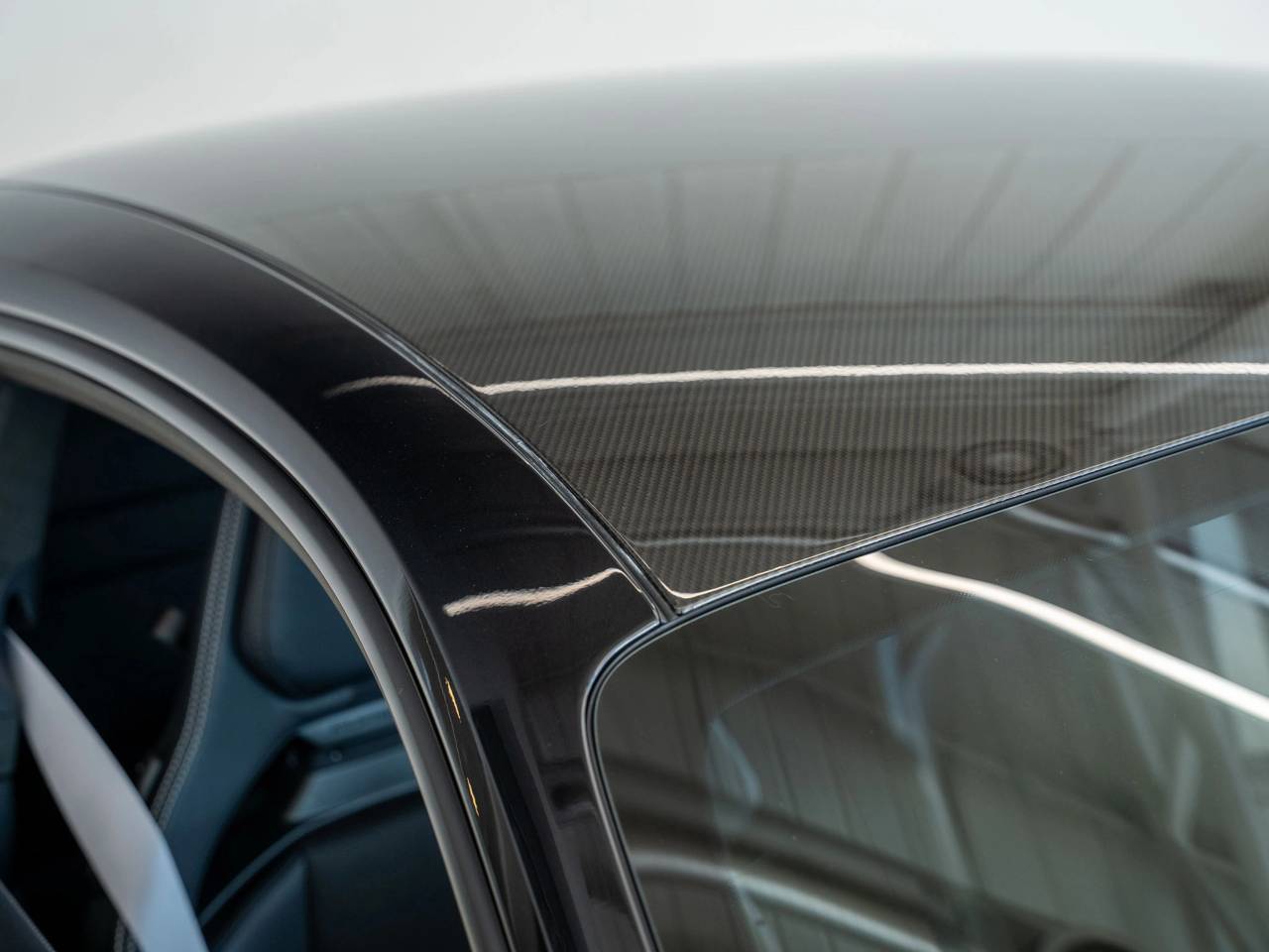 911 (992) GT3 TOURING image 17