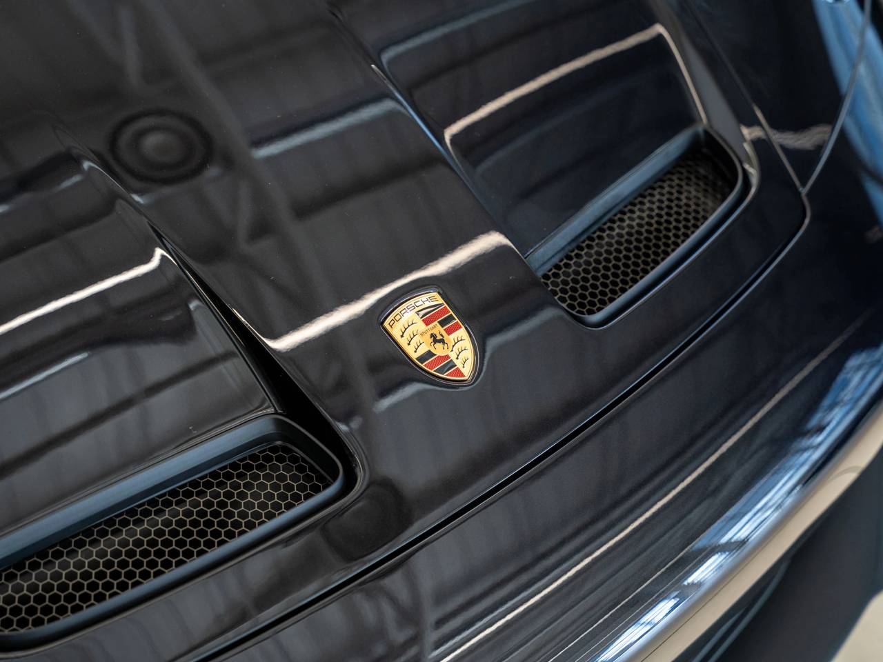 911 (992) GT3 TOURING image 12