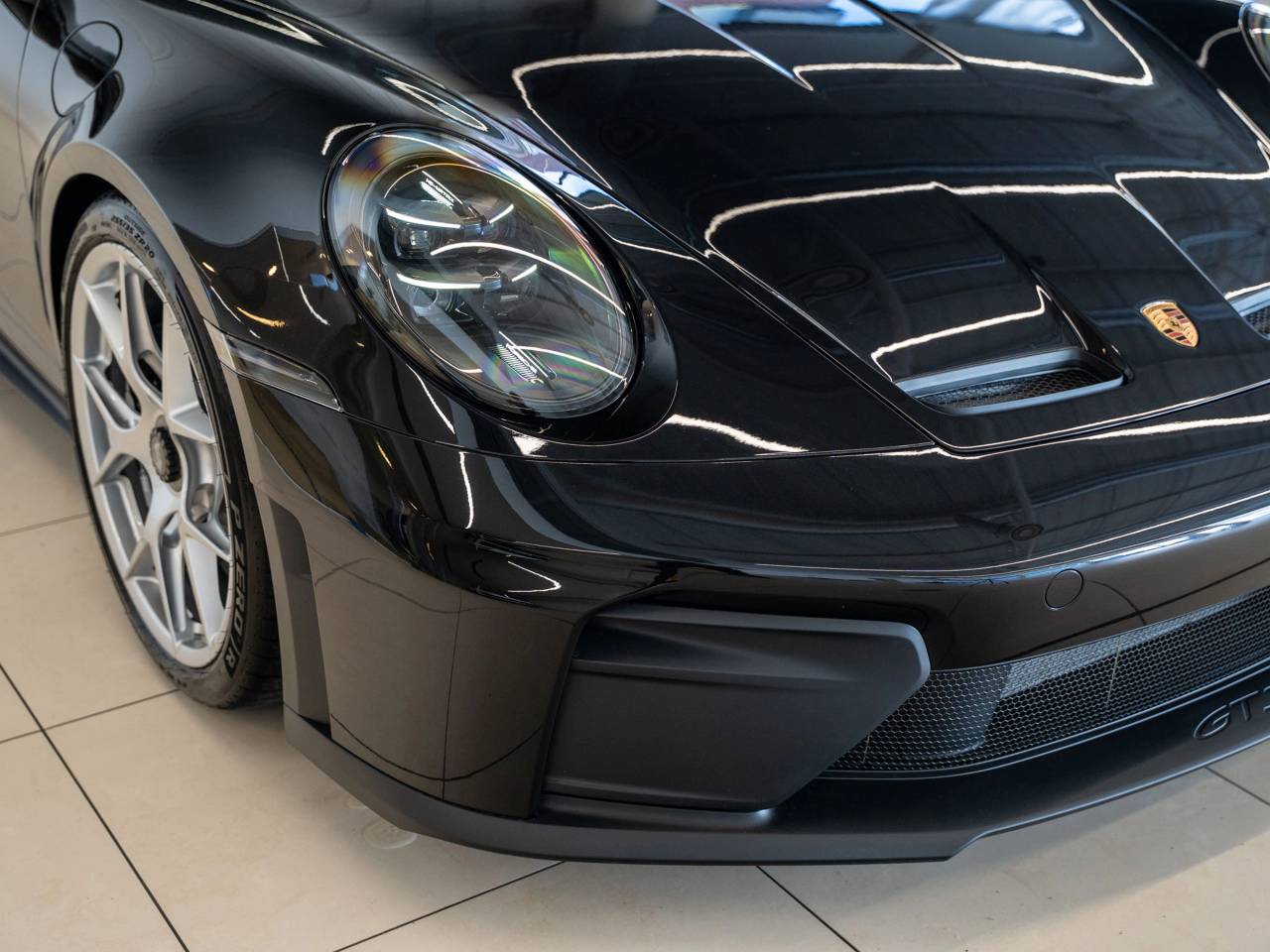 911 (992) GT3 TOURING image 15