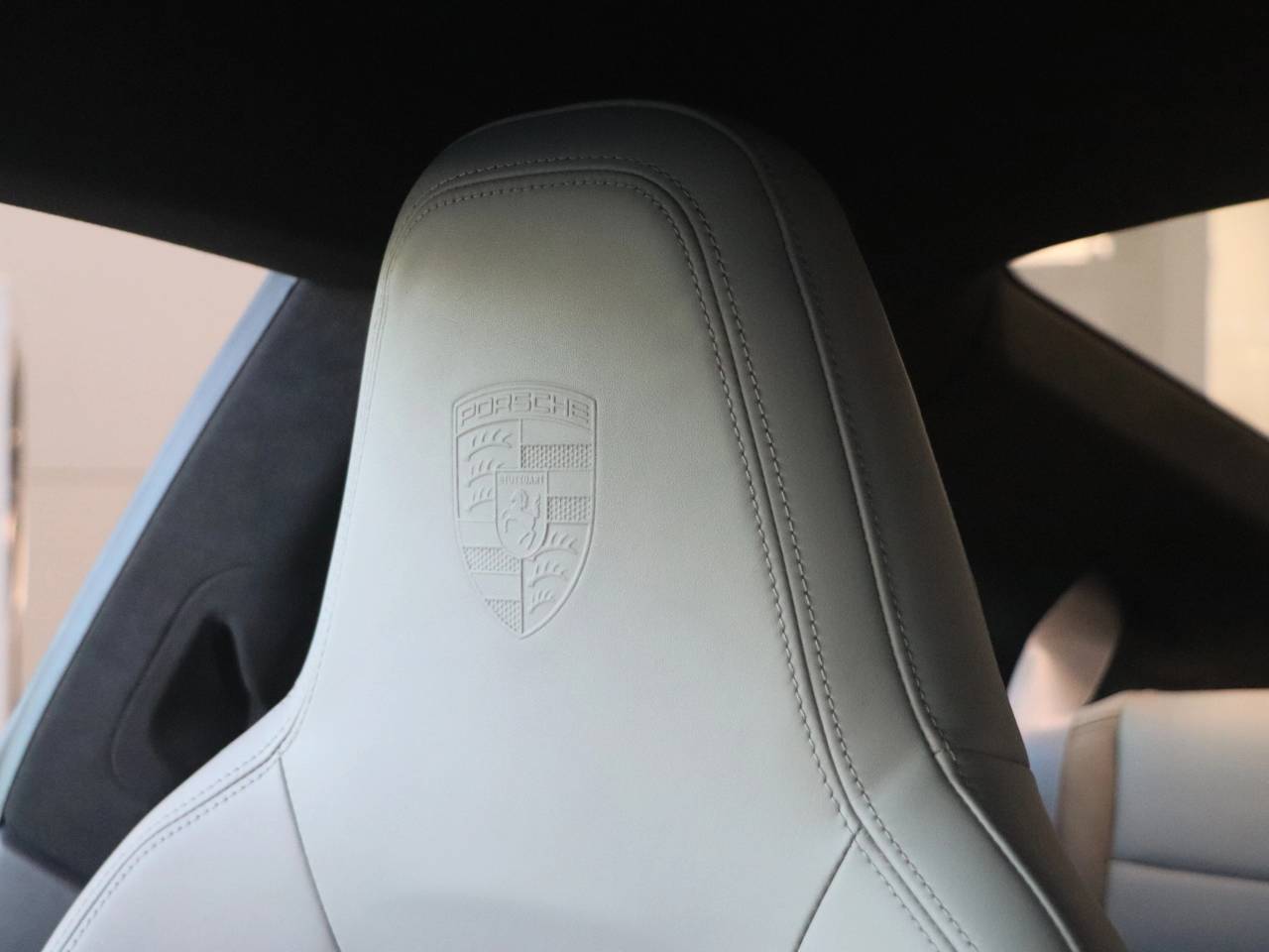 911 (992) GT3 TOURING (3) image 40