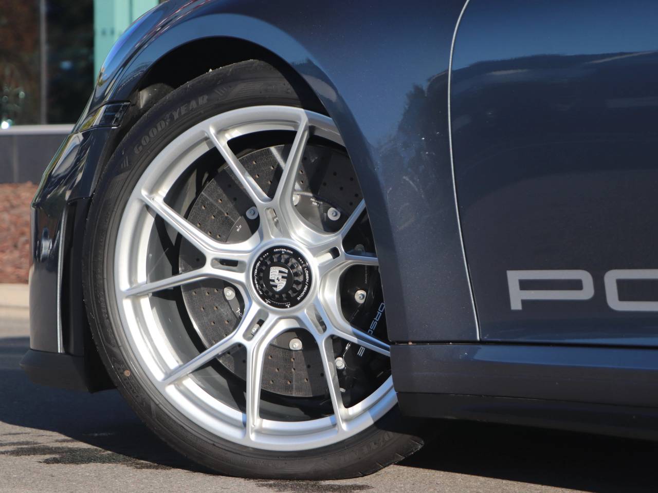 911 (992) GT3 TOURING (3) image 11