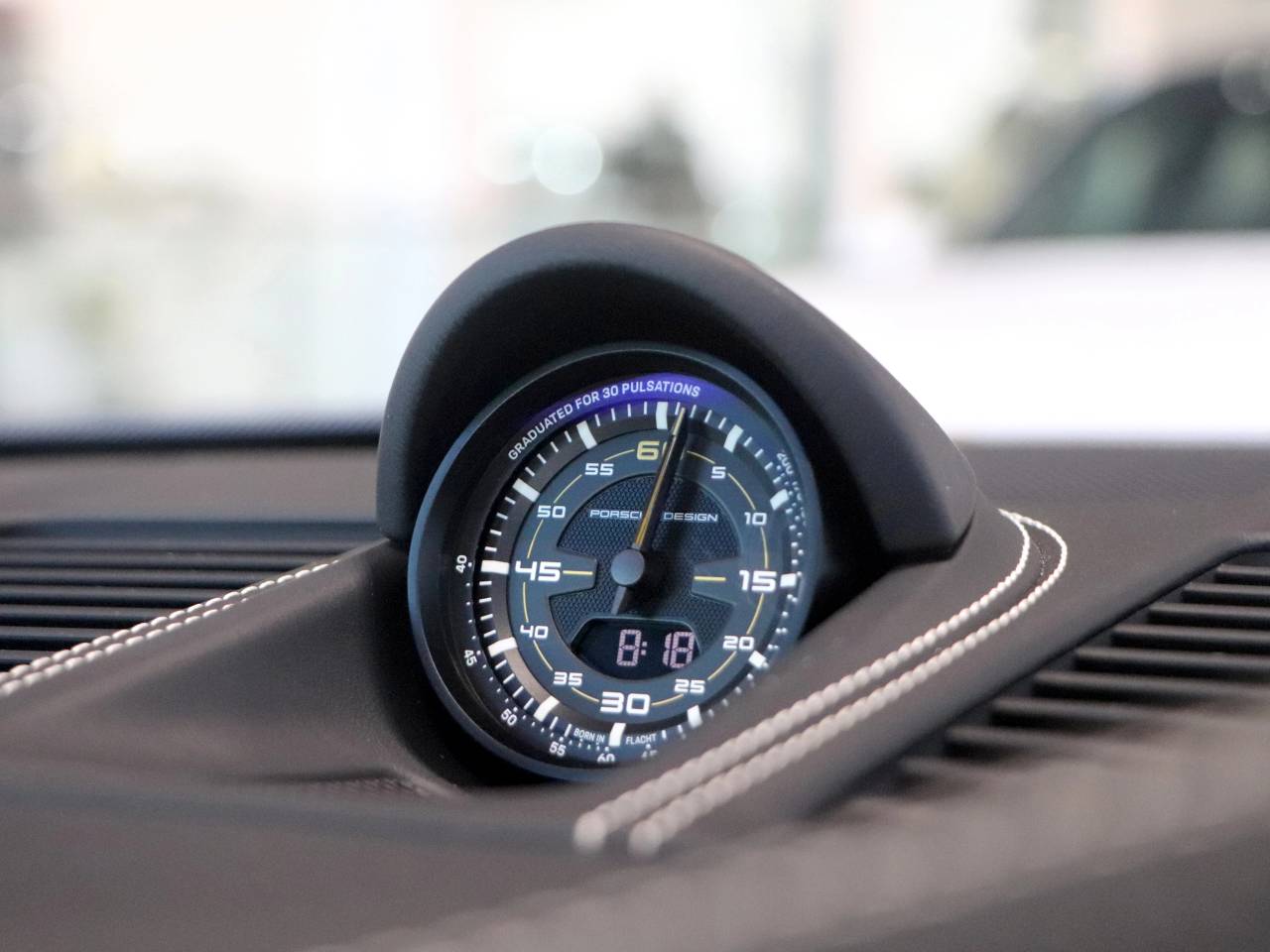 911 (992) GT3 TOURING (3) image 19