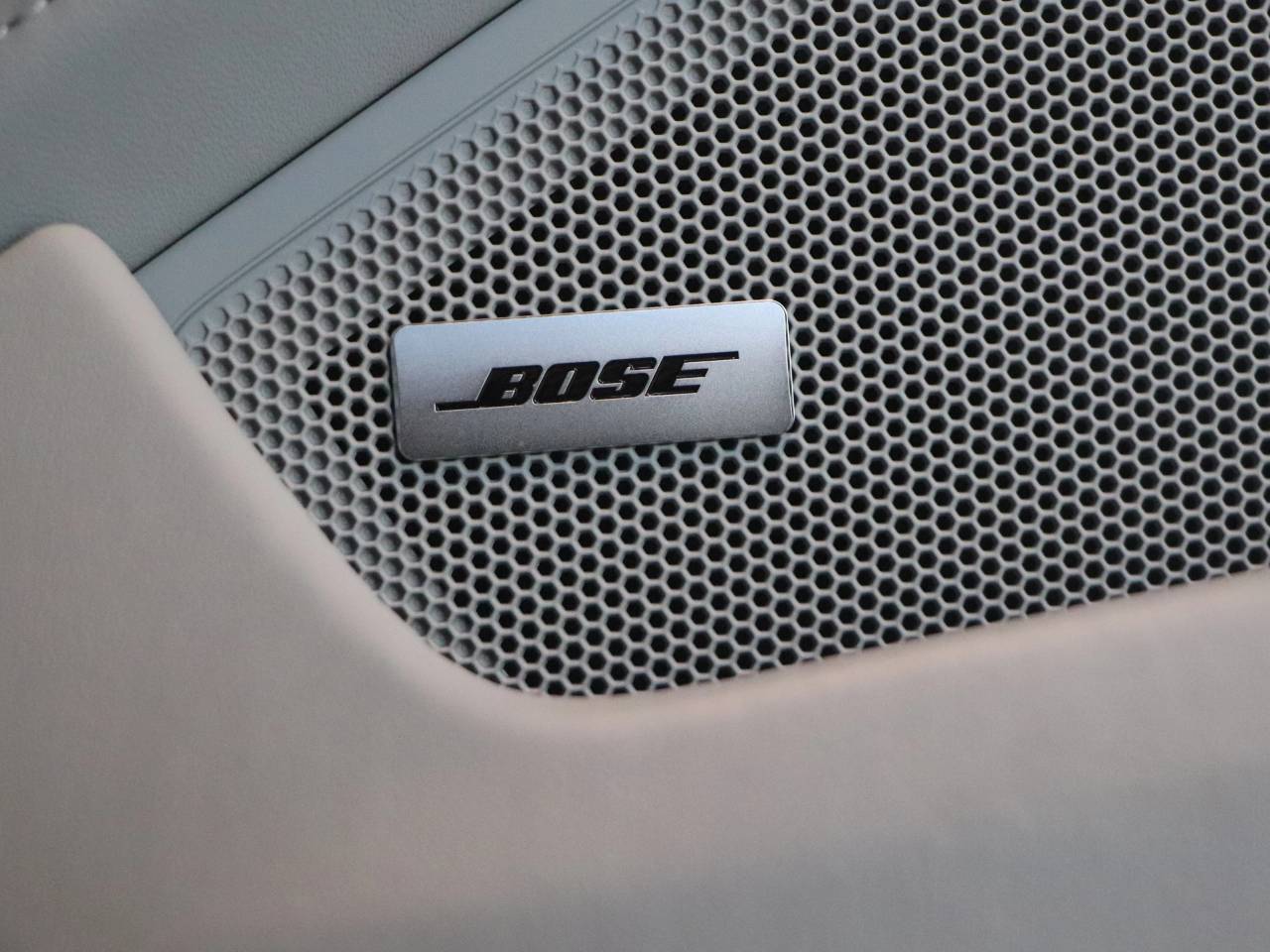 911 (992) GT3 TOURING (3) image 17
