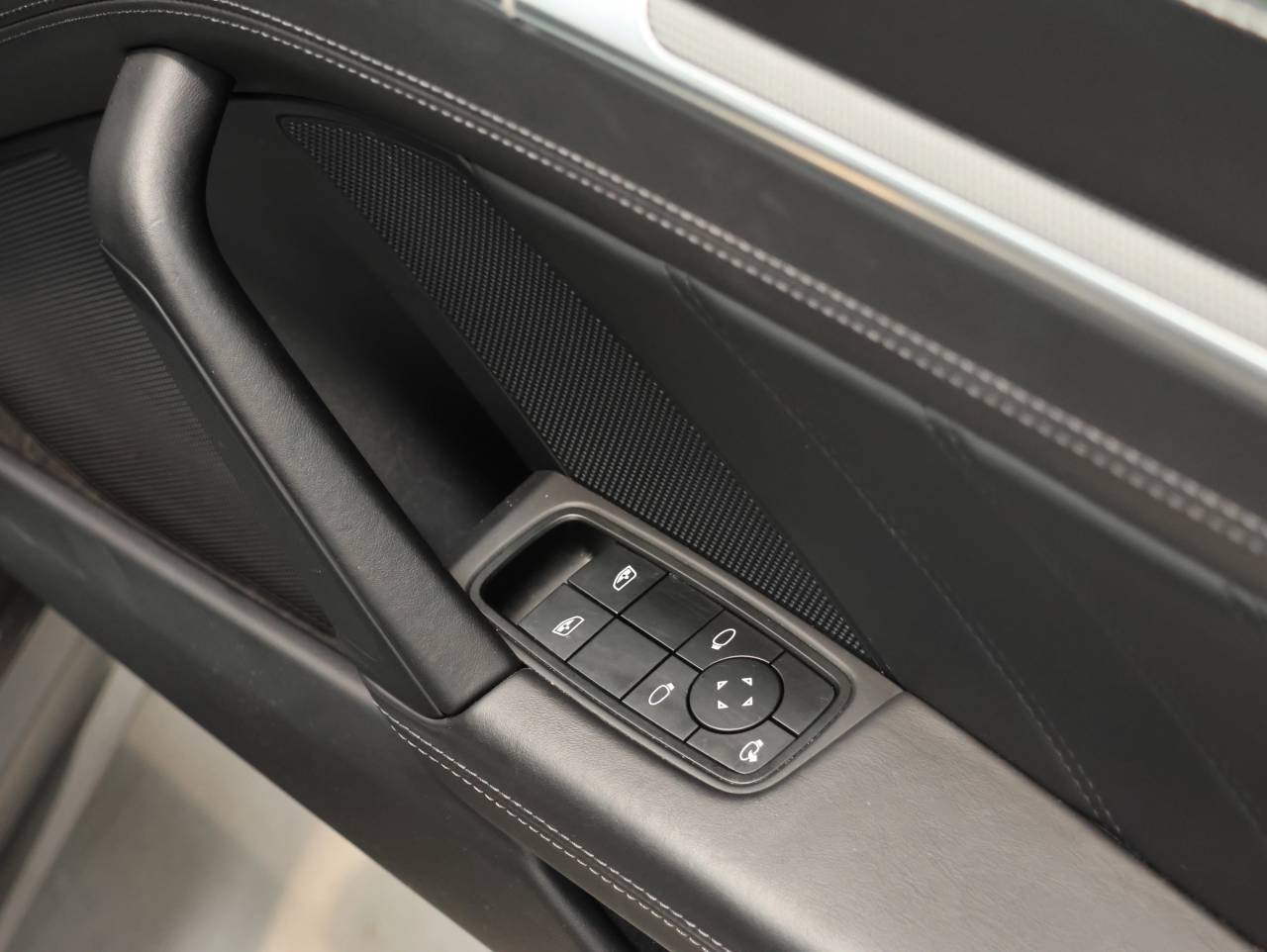 911 (992) TURBO PDK (2) image 30