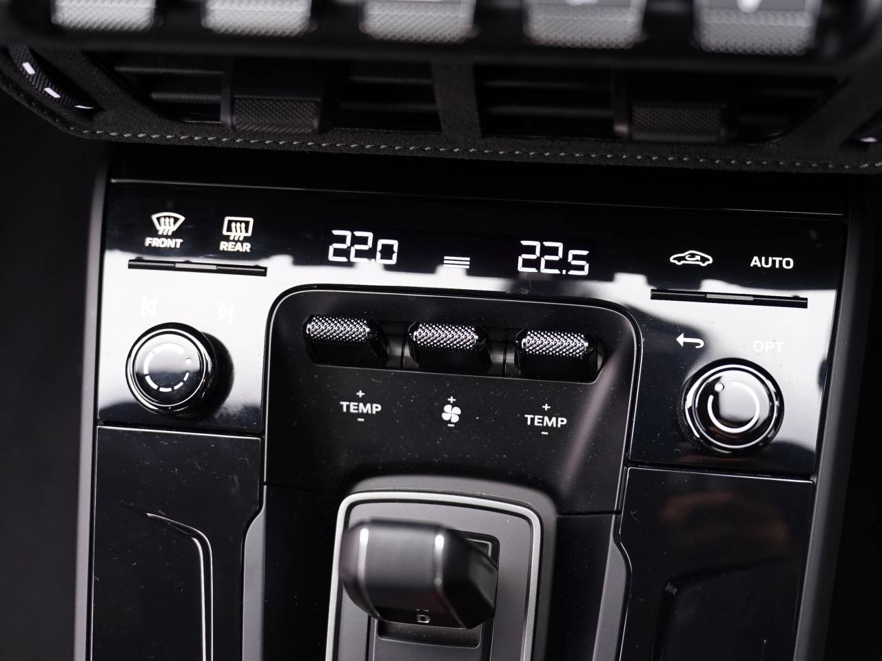 911 (992) CARRERA 4 GTS PDK (16) image 44