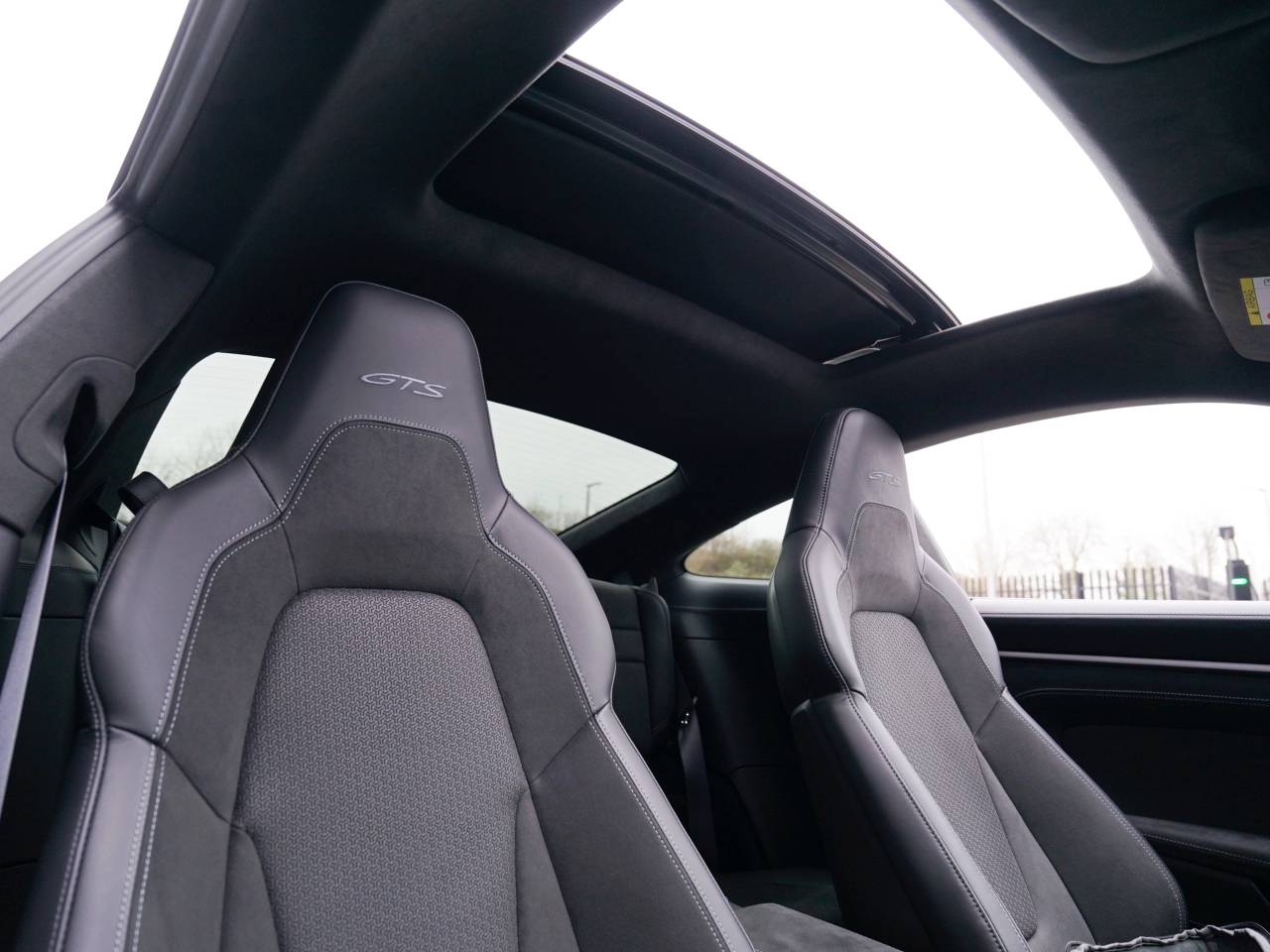 911 (992) CARRERA 4 GTS PDK (16) image 20