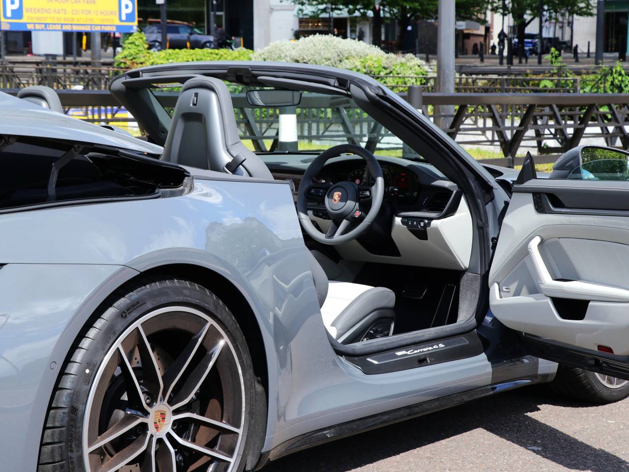 911 (992) CARRERA 4S PDK (8) image 17
