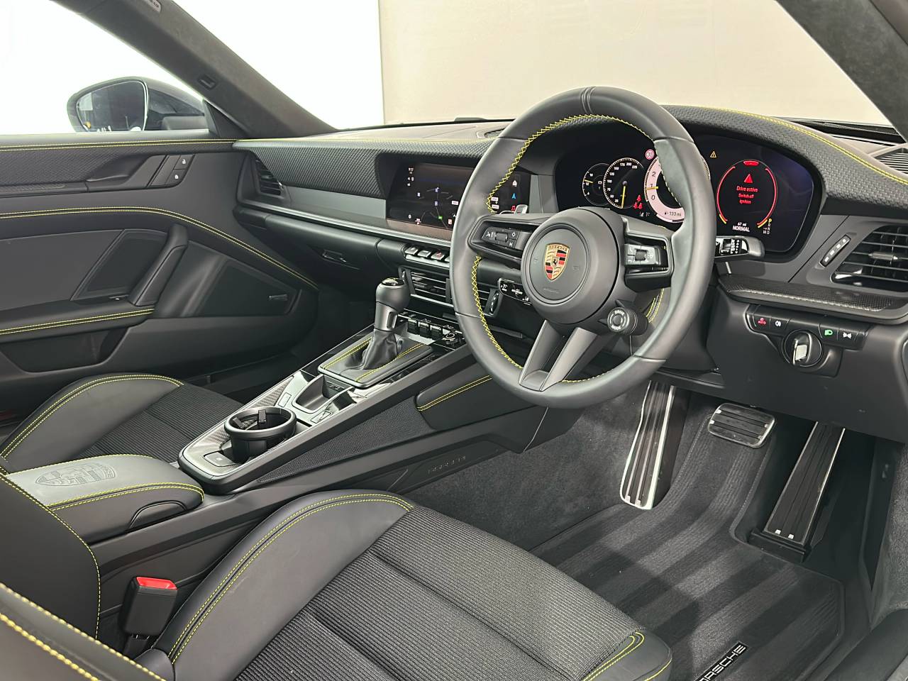 911 (992) GT3 TOURING PDK (13) image 40