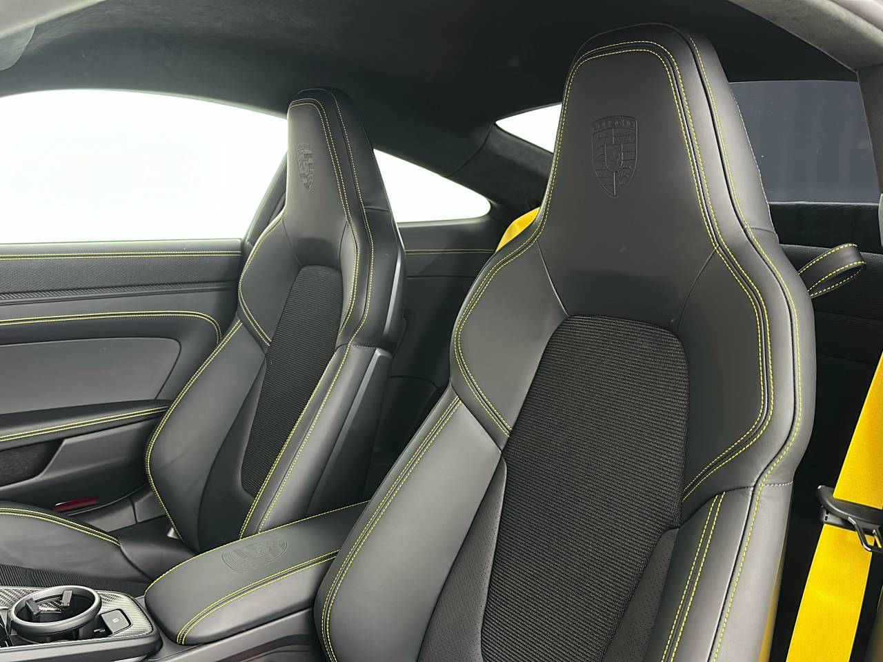 911 (992) GT3 TOURING PDK (13) image 36