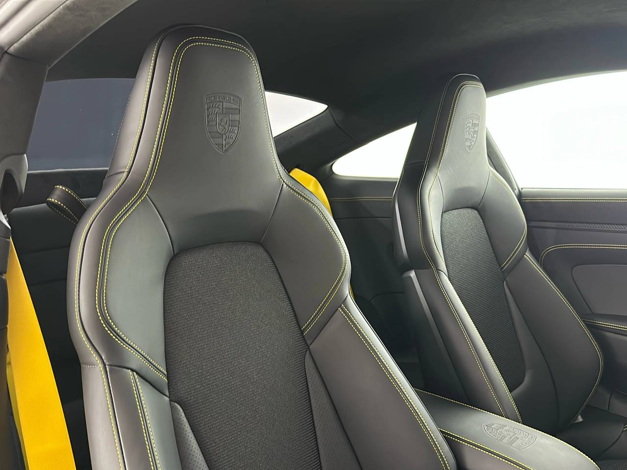 911 (992) GT3 TOURING PDK (13) image 11