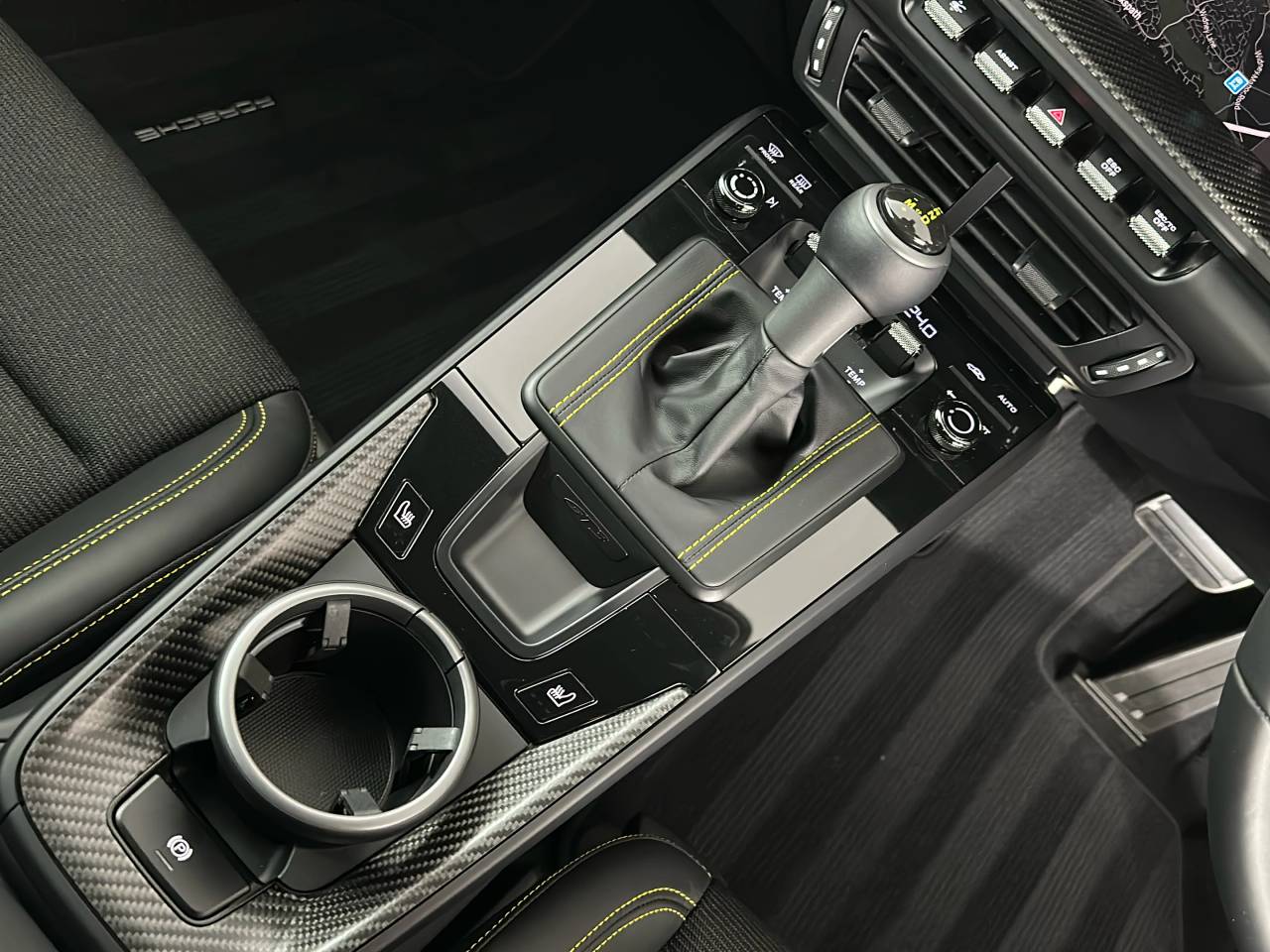 911 (992) GT3 TOURING PDK (13) image 42