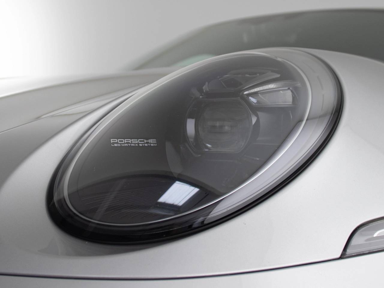 911 (992) CARRERA 4 GTS PDK (4) image 23