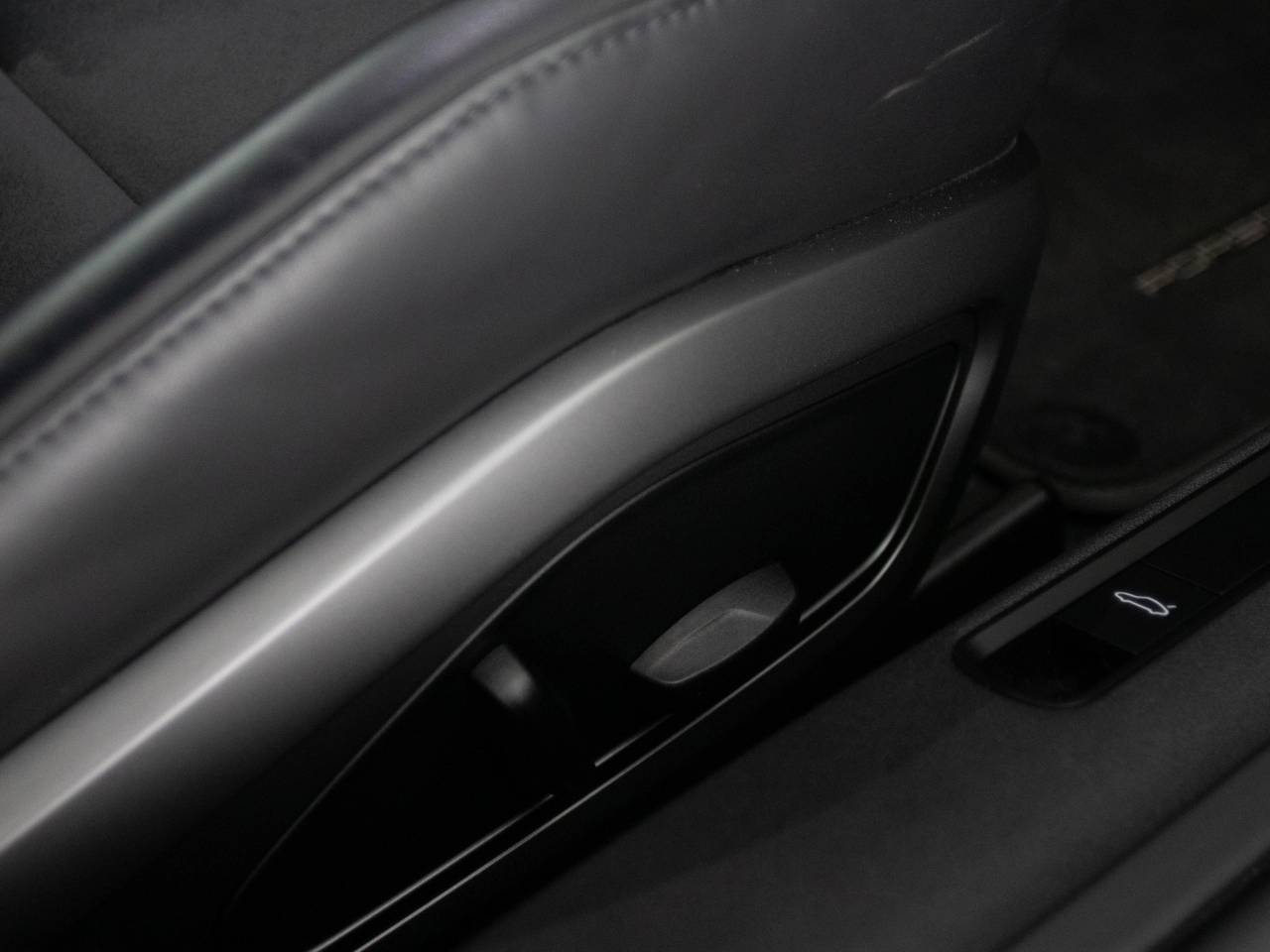 911 (992) CARRERA 4 GTS PDK (4) image 40