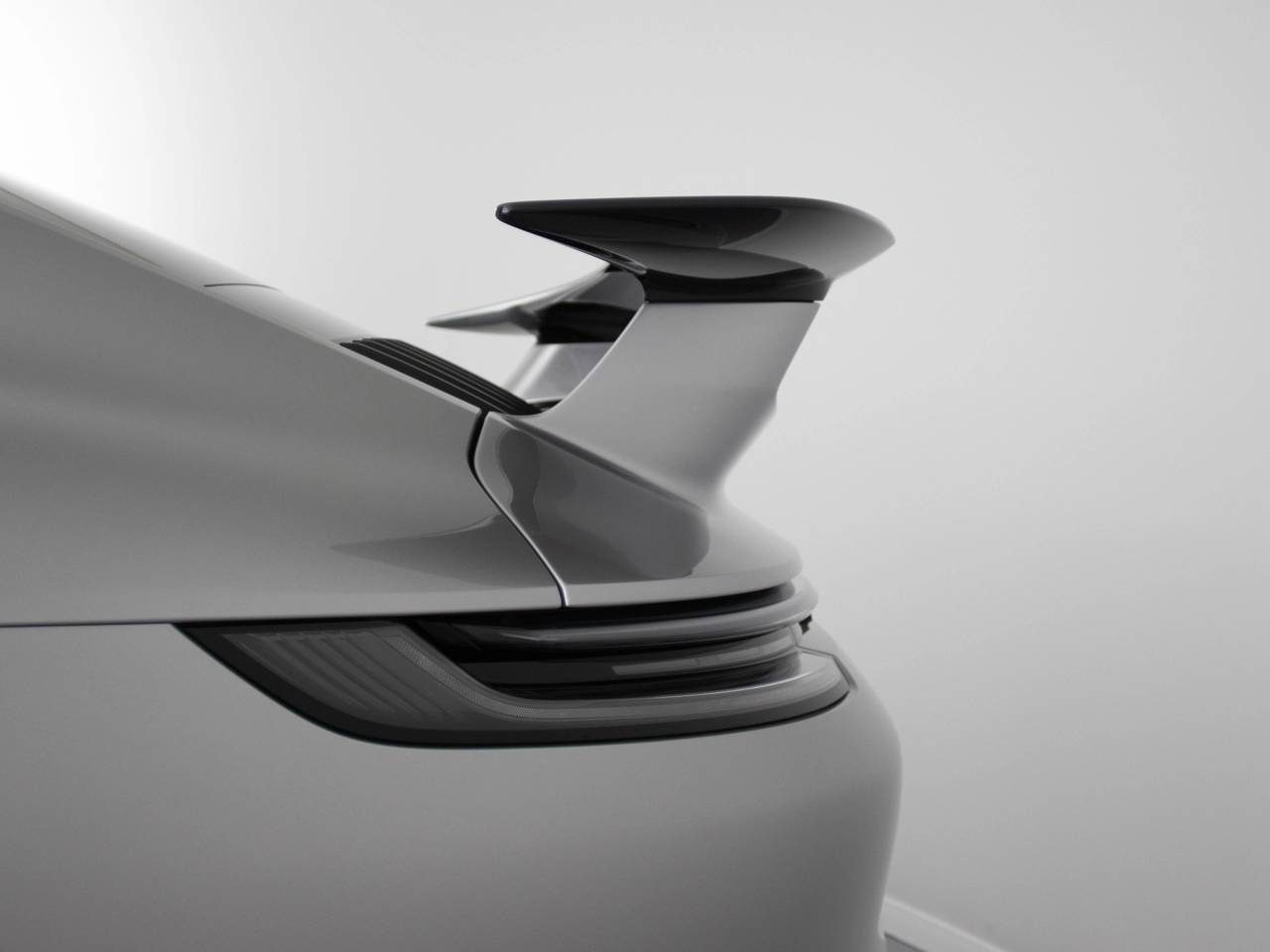 911 (992) CARRERA 4 GTS PDK (4) image 18