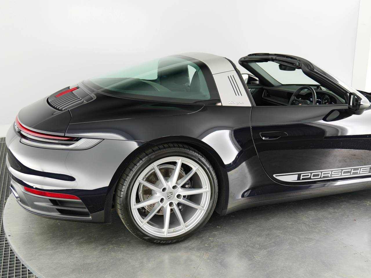 911 (992) TARGA 4 PDK (1) image 18