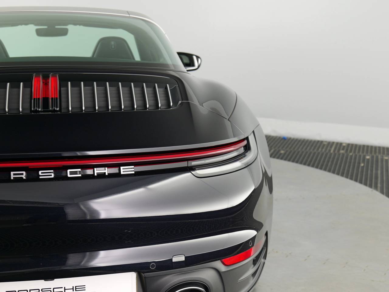 911 (992) TARGA 4 PDK (1) image 16