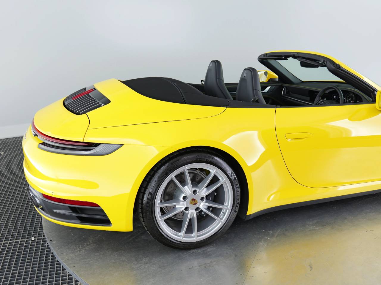 911 (992) CARRERA 4 PDK (1) image 16