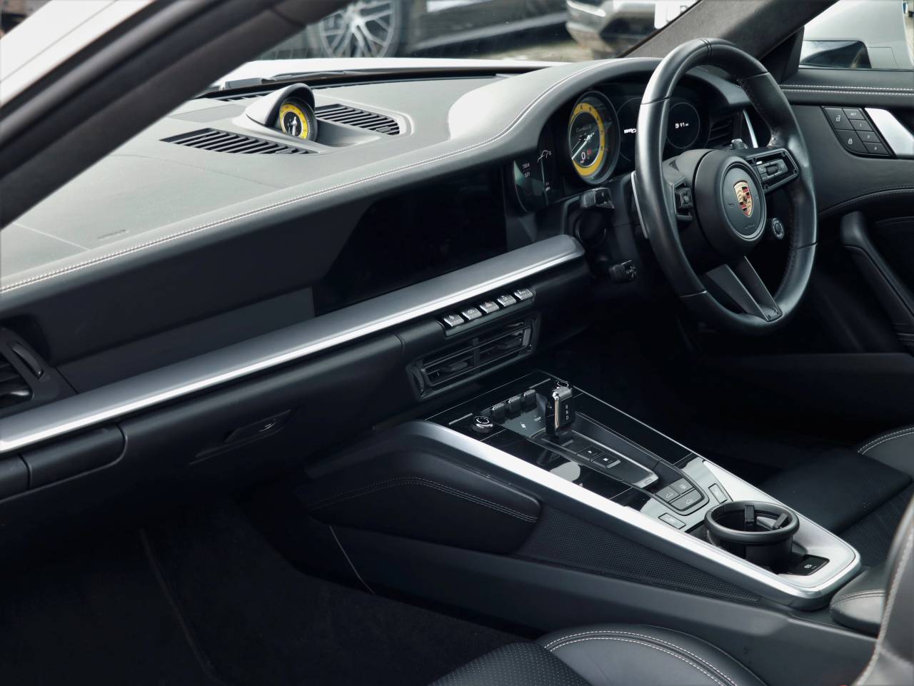 911 (992) TURBO S PDK (12) image 26