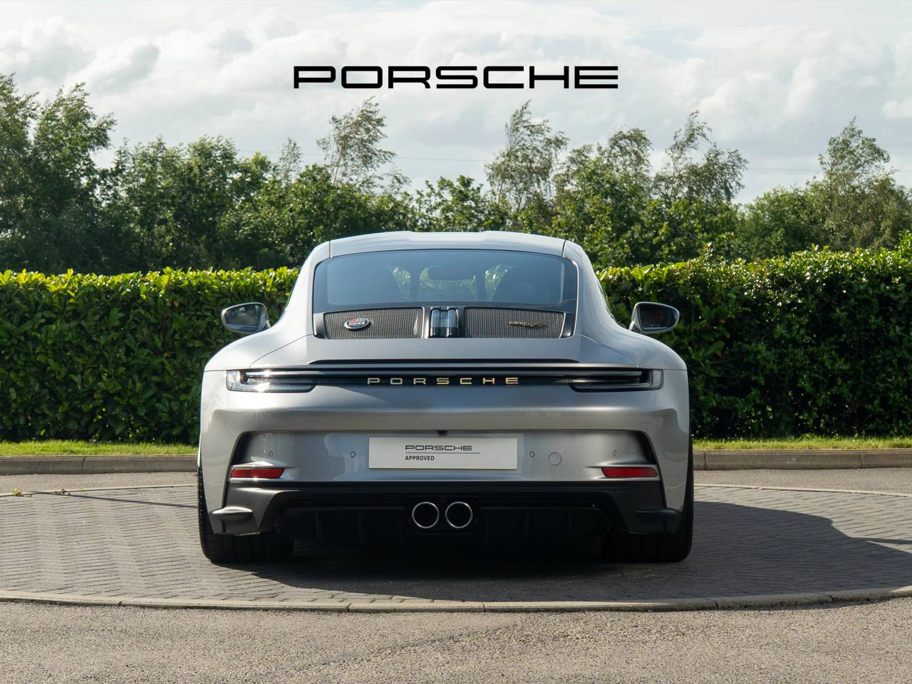911 (992) S/T image 09